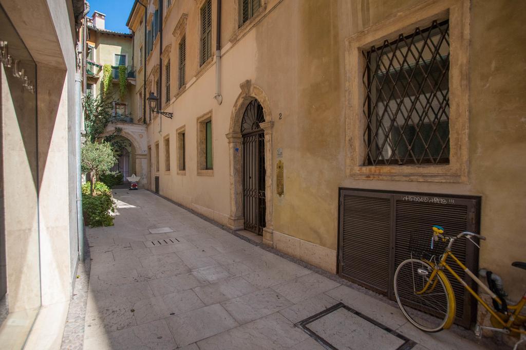 Апартаменты Italianflat - Palazzo Zeiner Верона Экстерьер фото